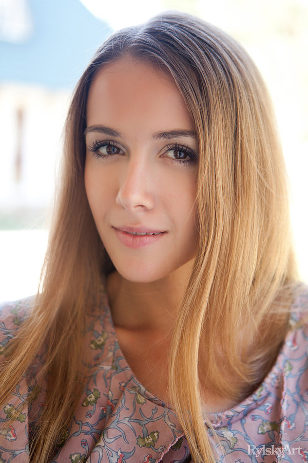 Антонина, 22 года, 9 размер груди